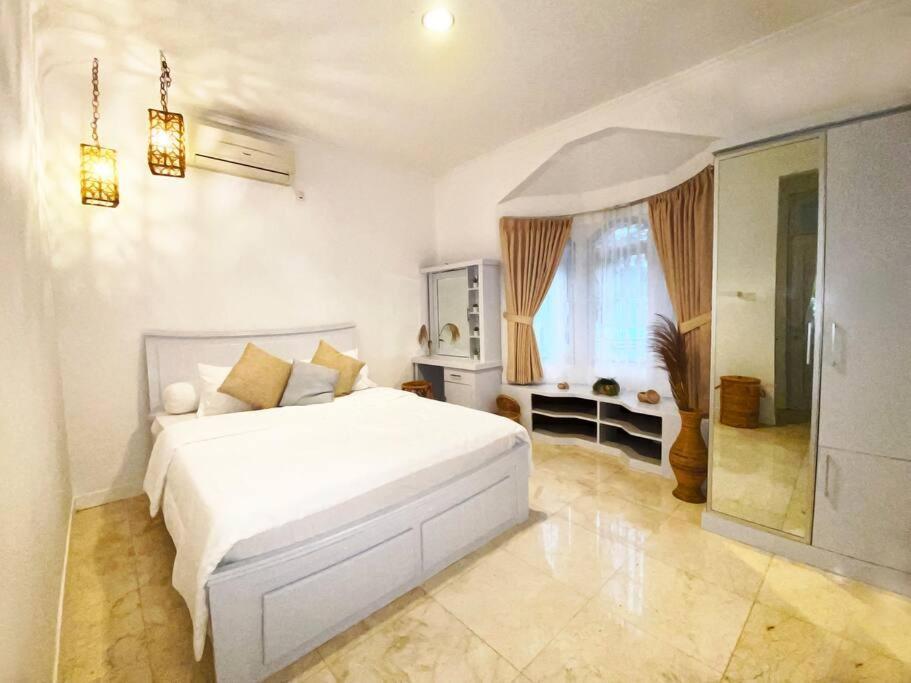 Tropical Villa By Villapedia Citaringgul Dış mekan fotoğraf
